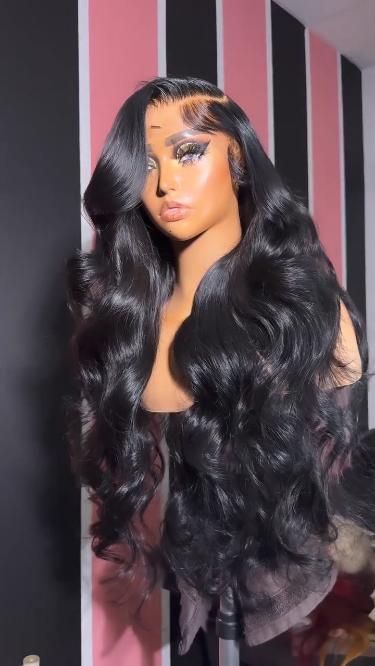 luxewigs babe selfie